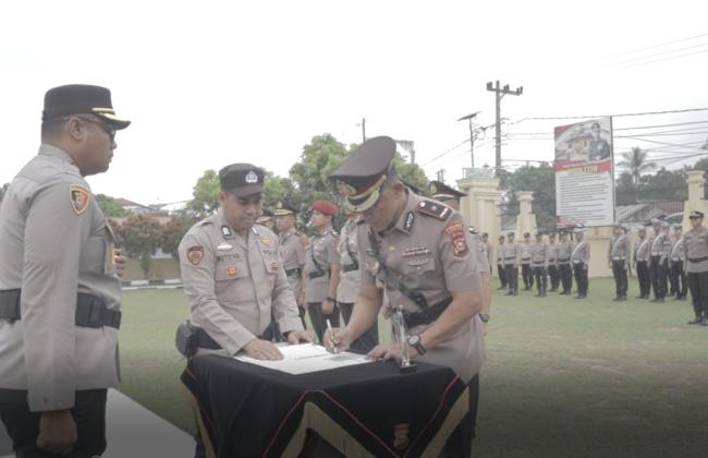 Kapolres Pimpin Sertijap Kasat Reskrim dan Tiga Kapolsek Jajaran Polres Kampar