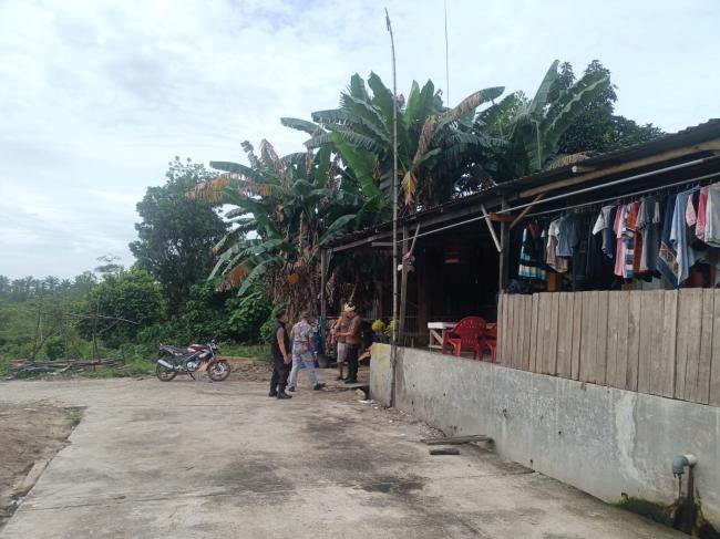 Cek Isu Adanya Penimbunan BBM Solar, Polisi Grebek Rumah di Siak Hulu